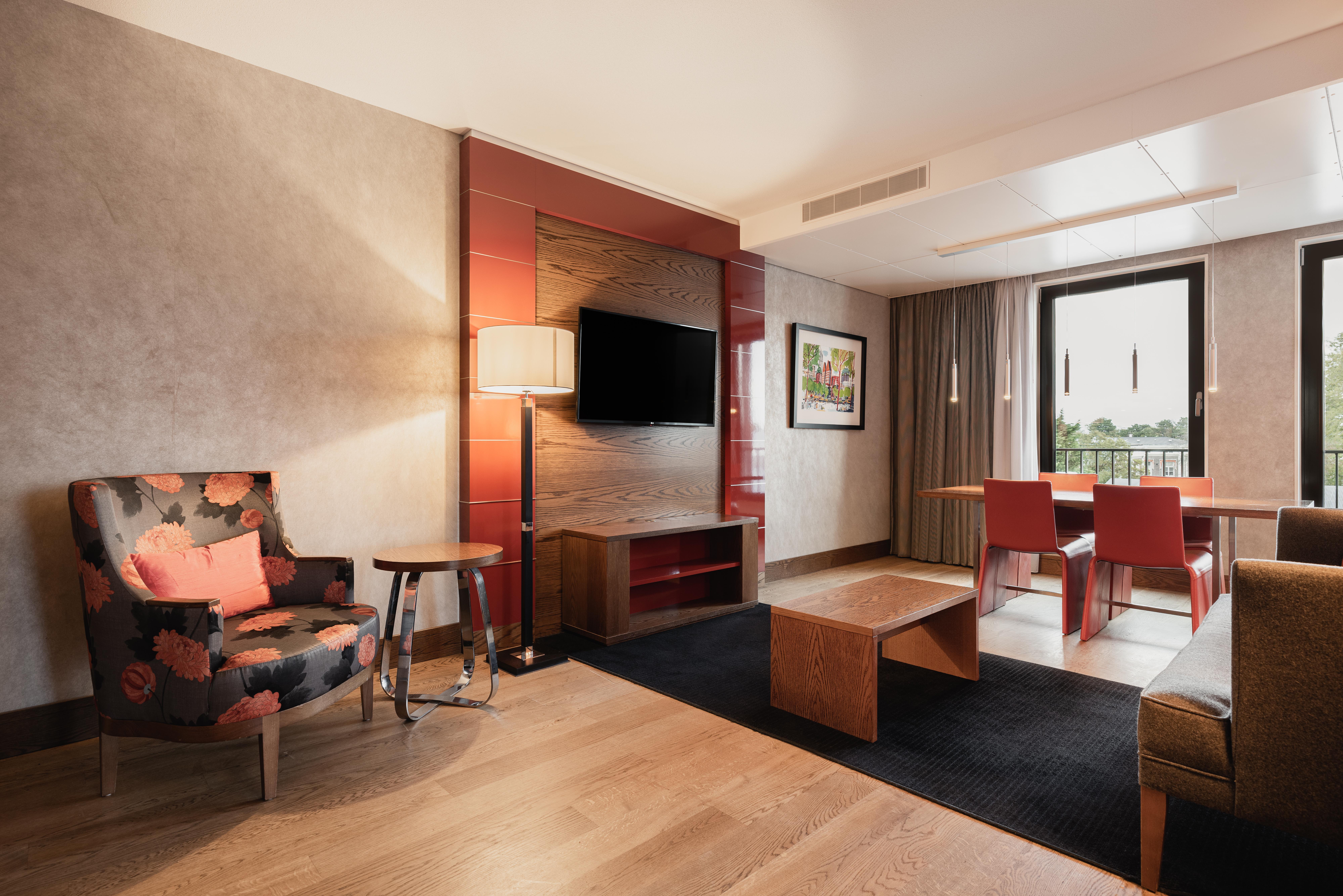 ฮิลตัน เดอะ เฮก Hotel กรุงเฮก ภายนอก รูปภาพ Suite