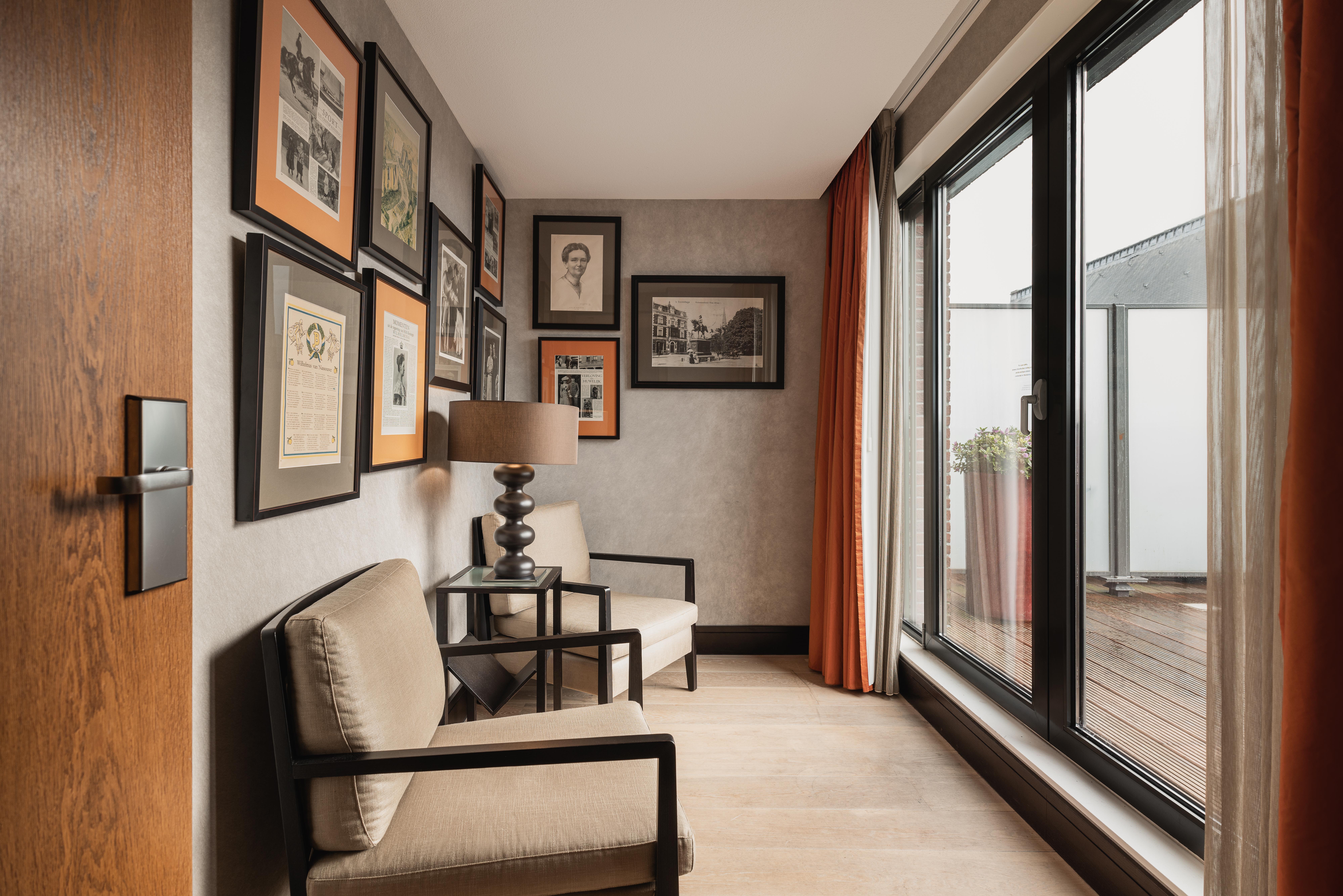 ฮิลตัน เดอะ เฮก Hotel กรุงเฮก ภายนอก รูปภาพ Interior of a typical apartment