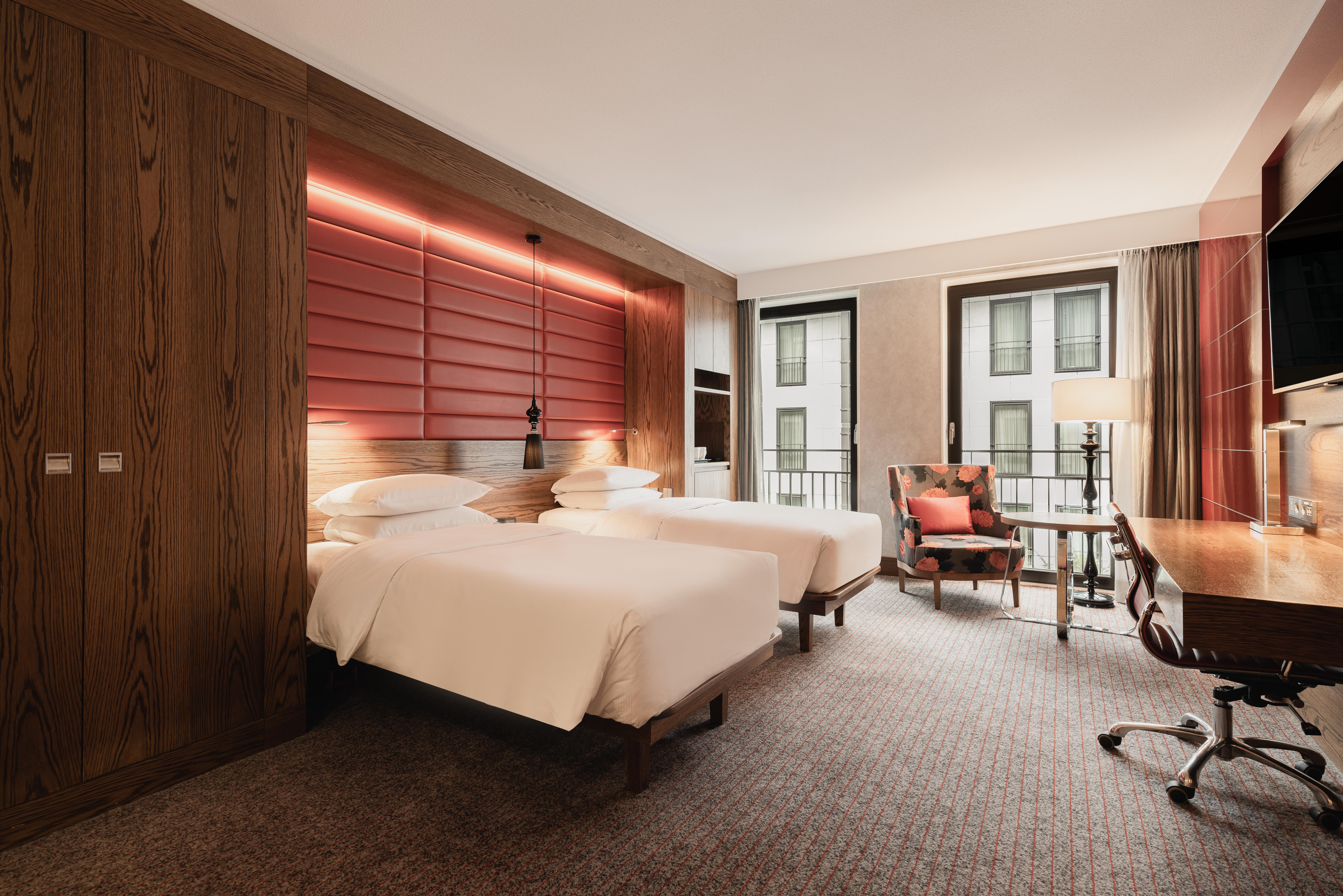 ฮิลตัน เดอะ เฮก Hotel กรุงเฮก ภายนอก รูปภาพ Deluxe room