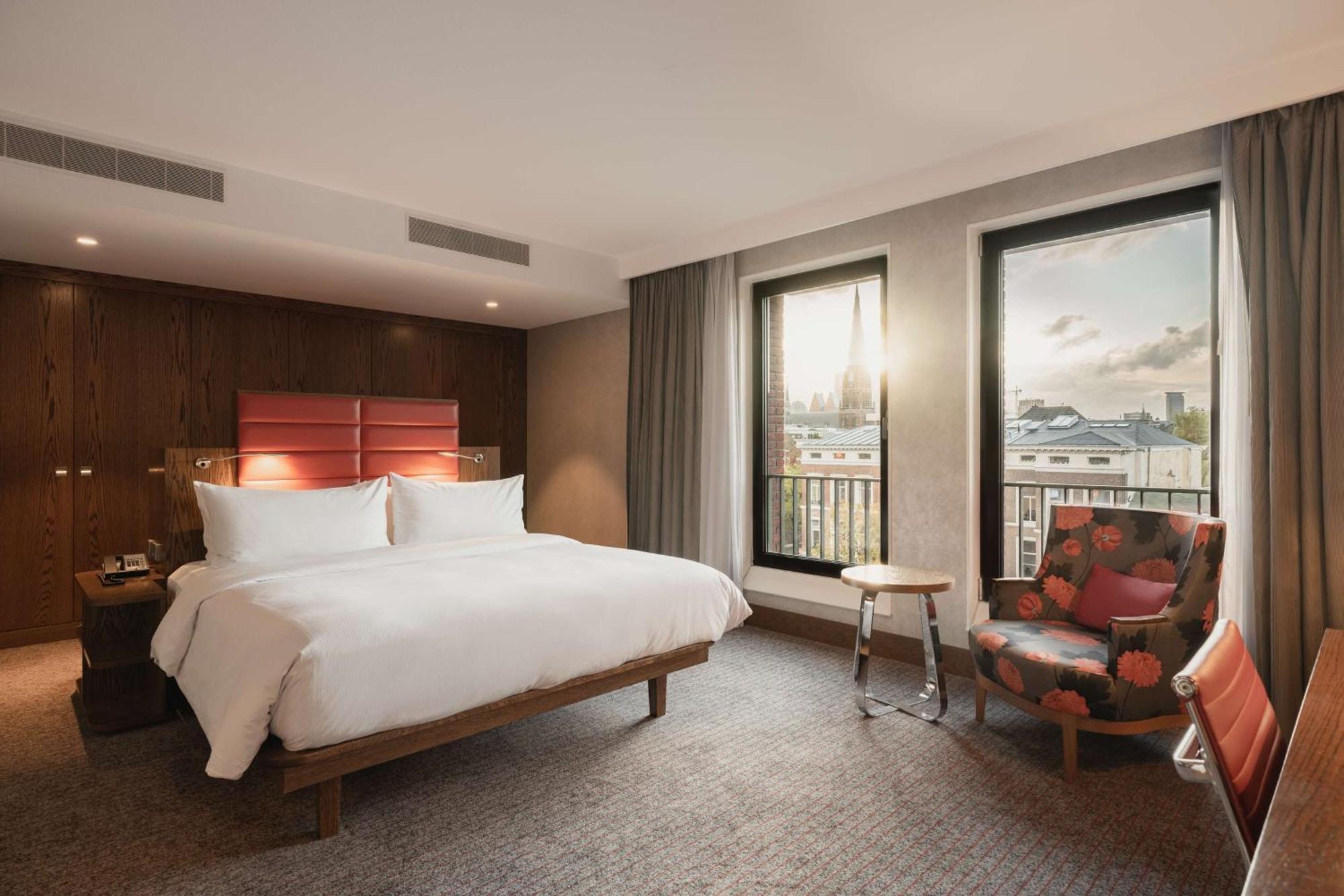 ฮิลตัน เดอะ เฮก Hotel กรุงเฮก ภายนอก รูปภาพ
